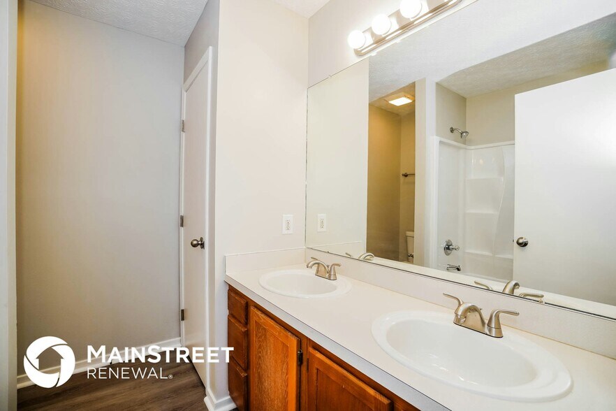 Building Photo - 181 Lexington Blvd