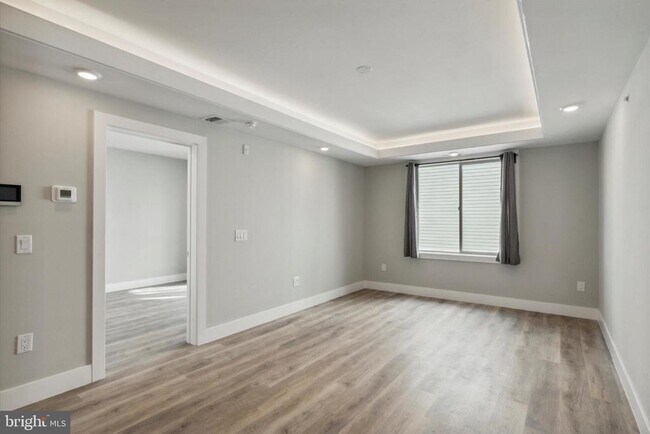 Building Photo - 1223 N 7th St