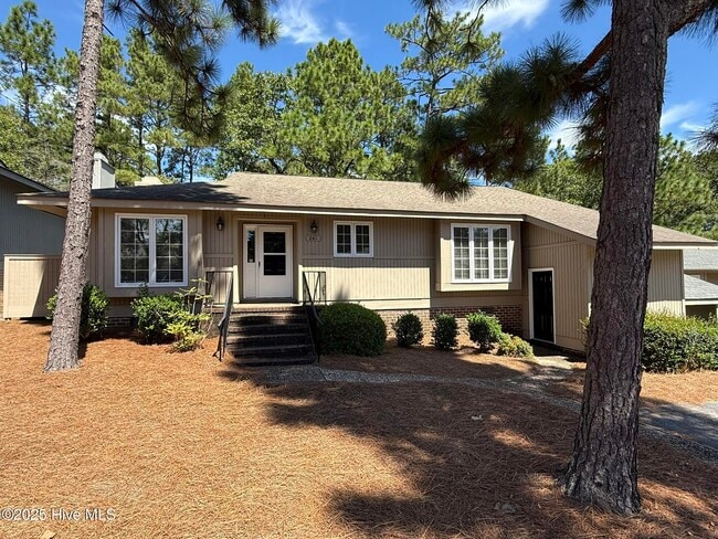 Building Photo - 261 Tall Trees Dr