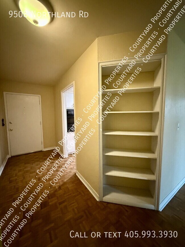 Building Photo - 9508 Northland Rd