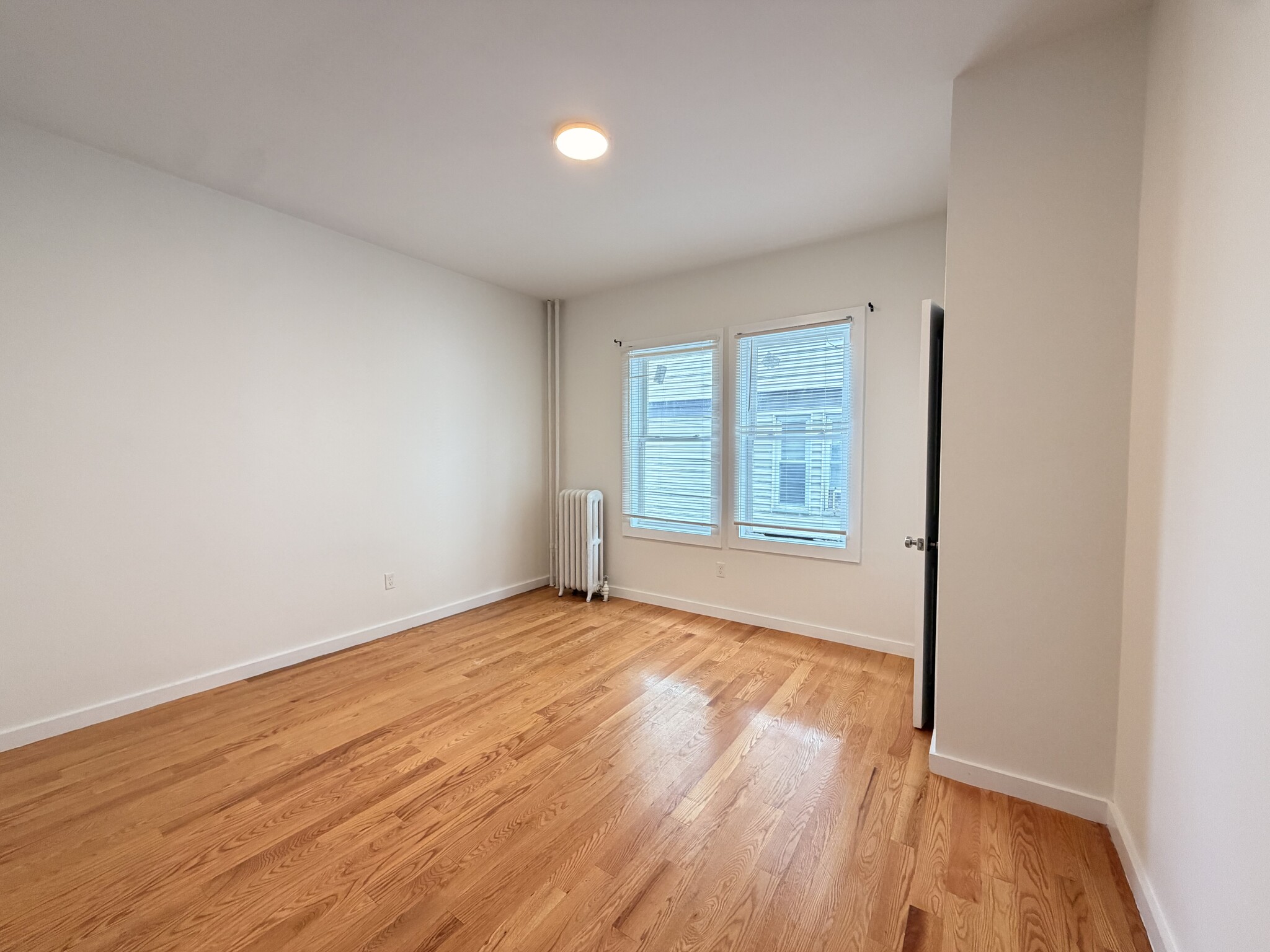 Building Photo - 74 Mora St