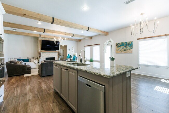 Building Photo - Luxury 4-Bedroom, 3-Bathroom Home in Kelsey Park – South Lubbock
