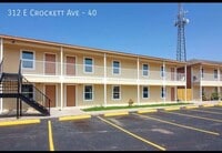 Building Photo - 312 E Crockett Ave