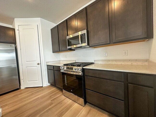 Building Photo - BRAND NEW Sunset Village ranch-style home ...