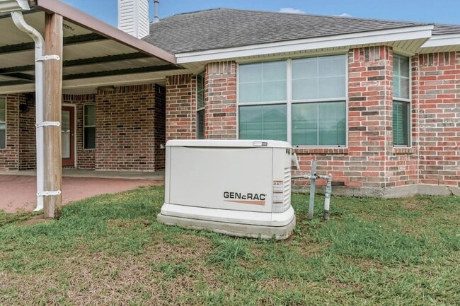 Building Photo - 17815 Nonie Ln