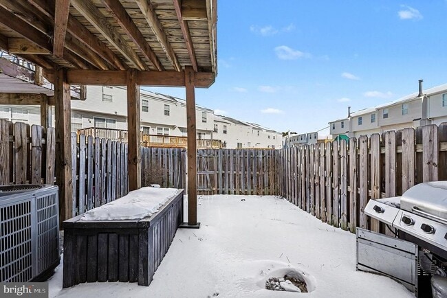 Building Photo - 103 Piccadilly Ln