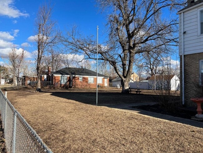 Building Photo - 1720 Exchange Ave