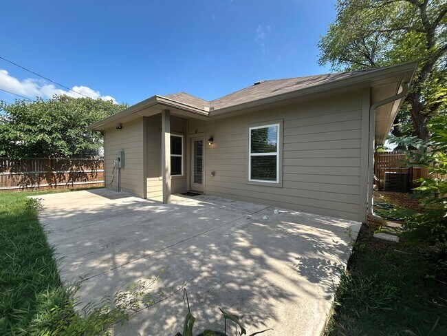 Building Photo - "Fort Worth Texas Homes for Rent"