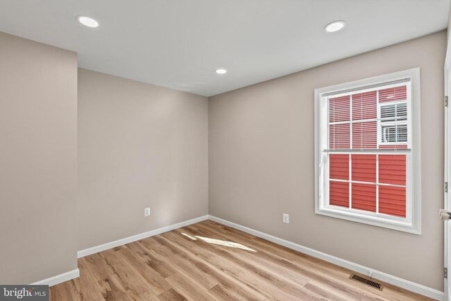 Building Photo - 22802 Lawrence Ave