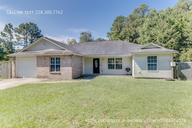 Primary Photo - 1417 Willow St
