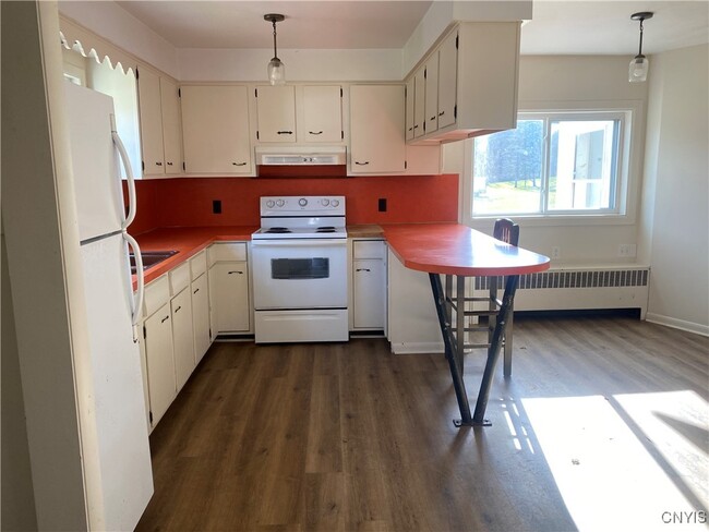 Building Photo - 660 County Rte 1