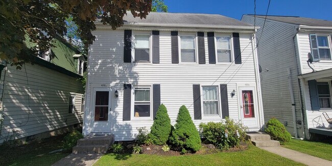Primary Photo - 488 Red Lion Rd