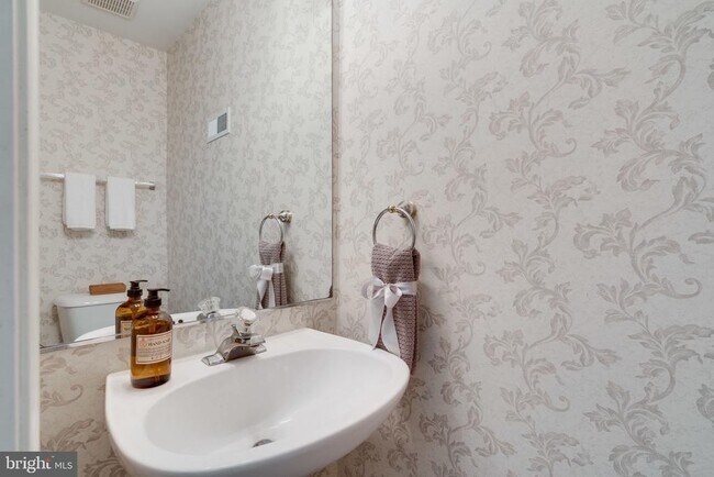 Building Photo - 5136 Ballycastle Cir