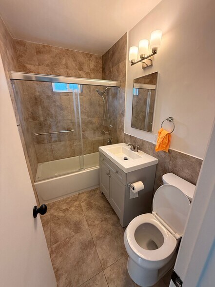 Building Photo - 2563 West St