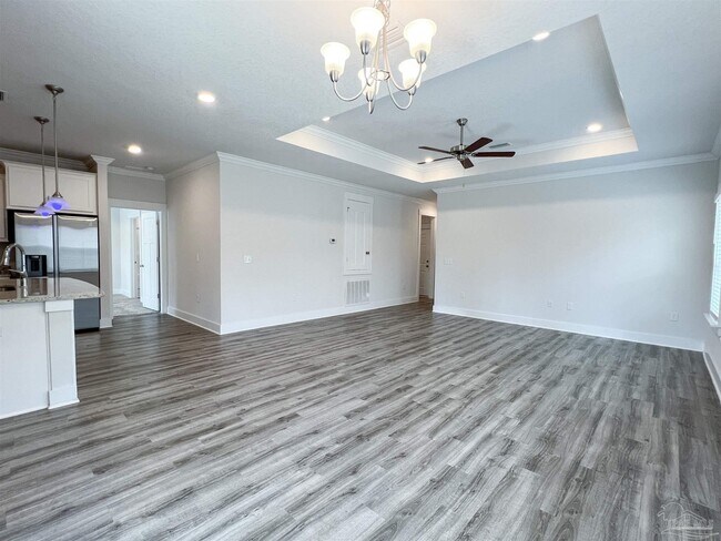 Building Photo - 6321 Sonoma Ln