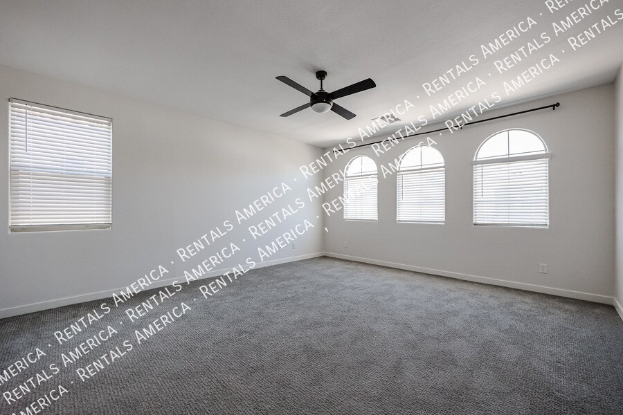 Building Photo - 743 N Abalone Ct.