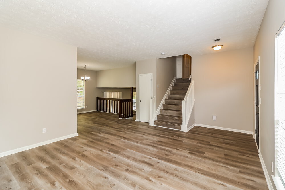 Building Photo - 6520 Eastbriar Dr