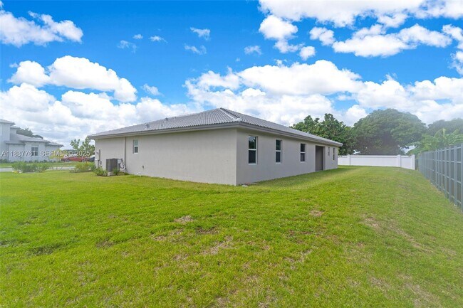 Building Photo - 13283 SW 188th Terrace