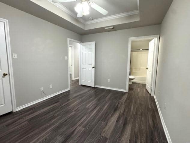 Building Photo - 507 Maple St