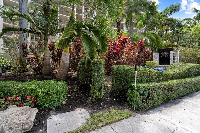 Building Photo - 1800 S Ocean Blvd