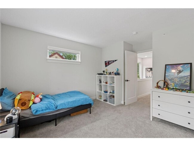 Building Photo - 2320 Priscilla St