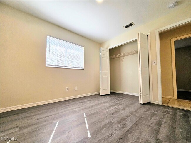 Building Photo - 4916 Leonard Blvd S