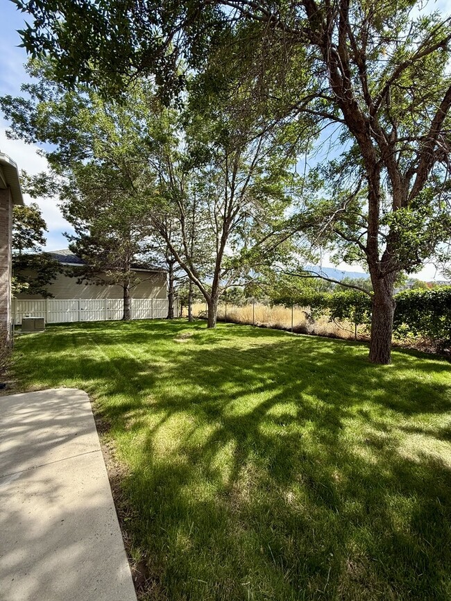 Building Photo - 1196 E 6600 S