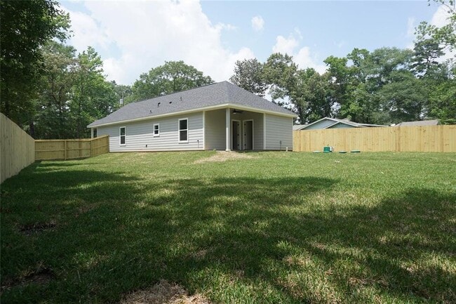 Building Photo - 14848 Lamar Rd