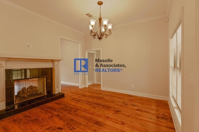 Building Photo - 3 Bed/2 Bath Home in Stillhouse