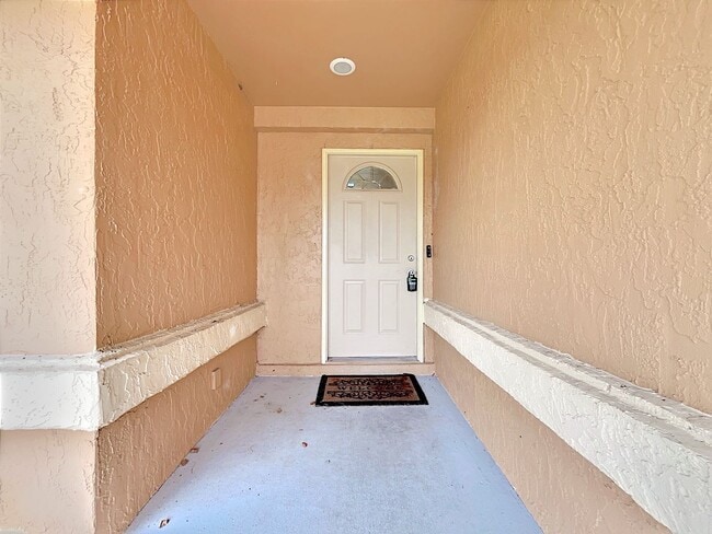 Building Photo - 4 Bedroom Upgraded Home for rent in Bermud...