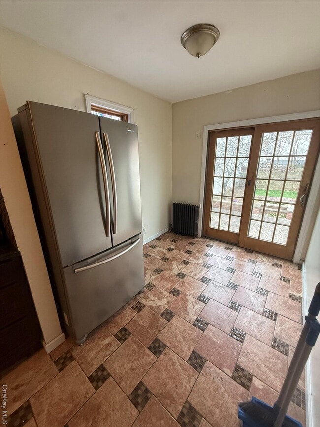 Building Photo - 46-20-46190 190th St