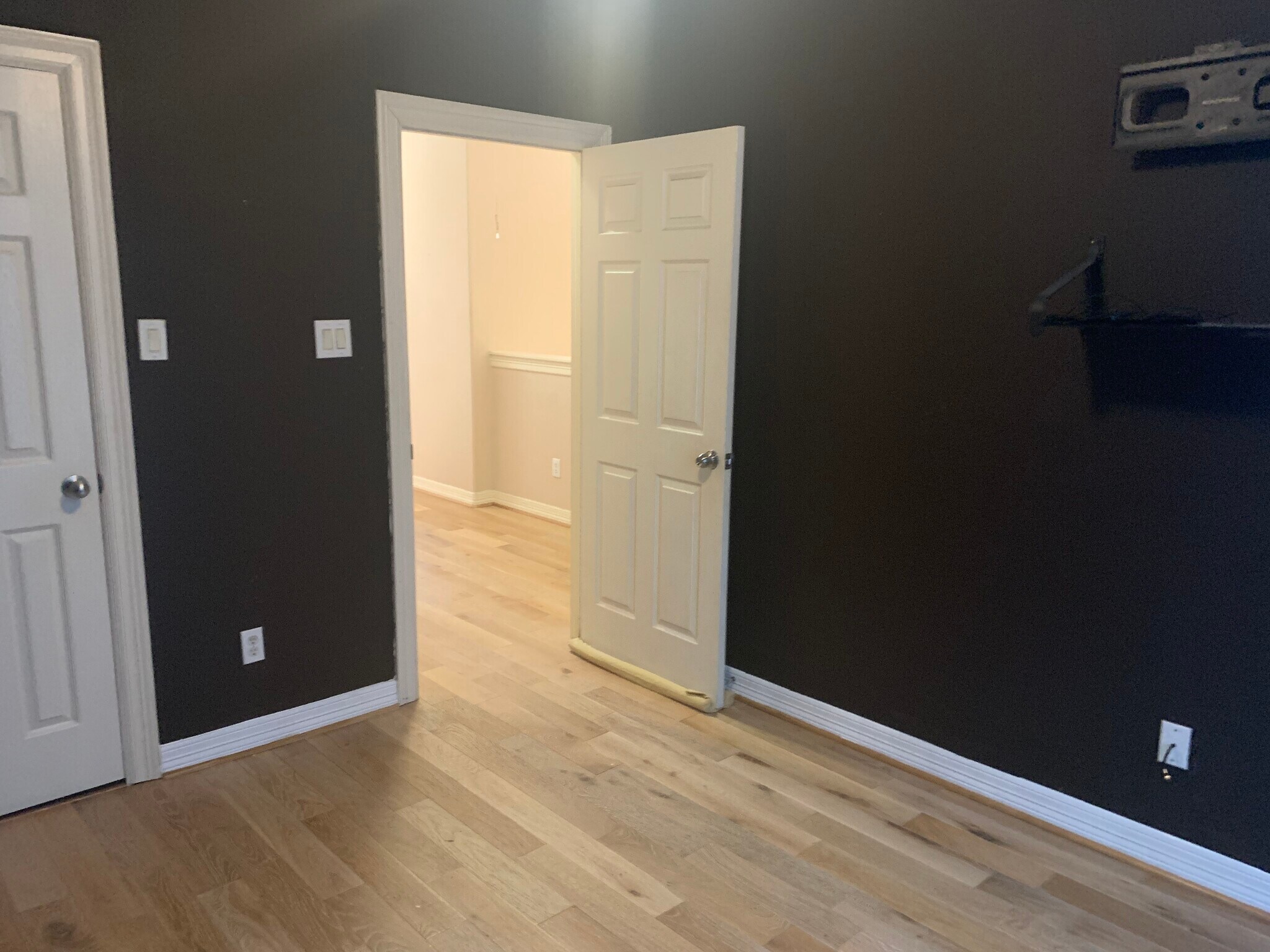 Building Photo - 10330 Panther Point Dr