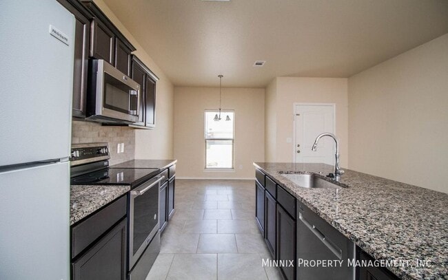 Building Photo - 1519 Rattler Ln