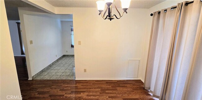 Building Photo - 10353 Downey Ave