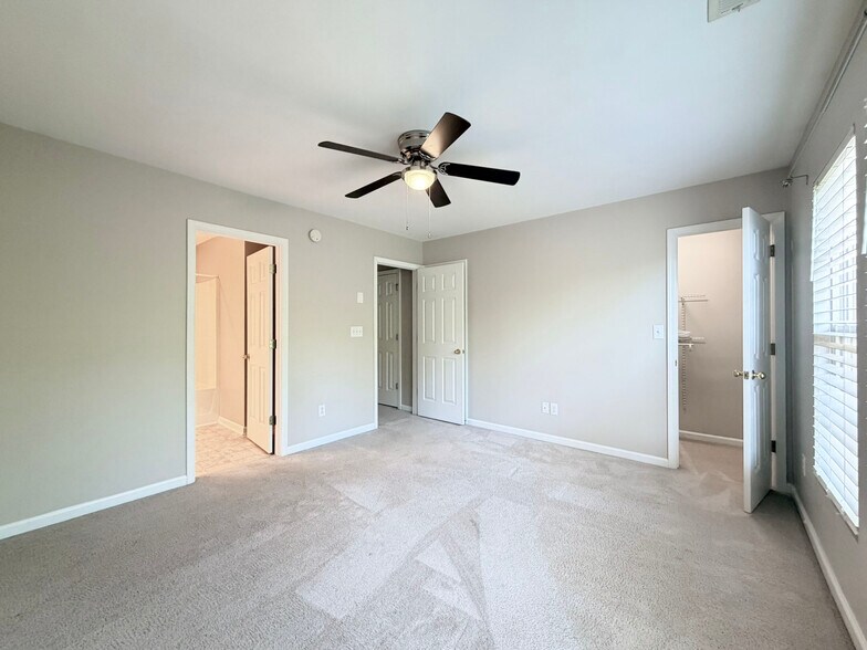 Building Photo - 1707 Zachary Brook Ln