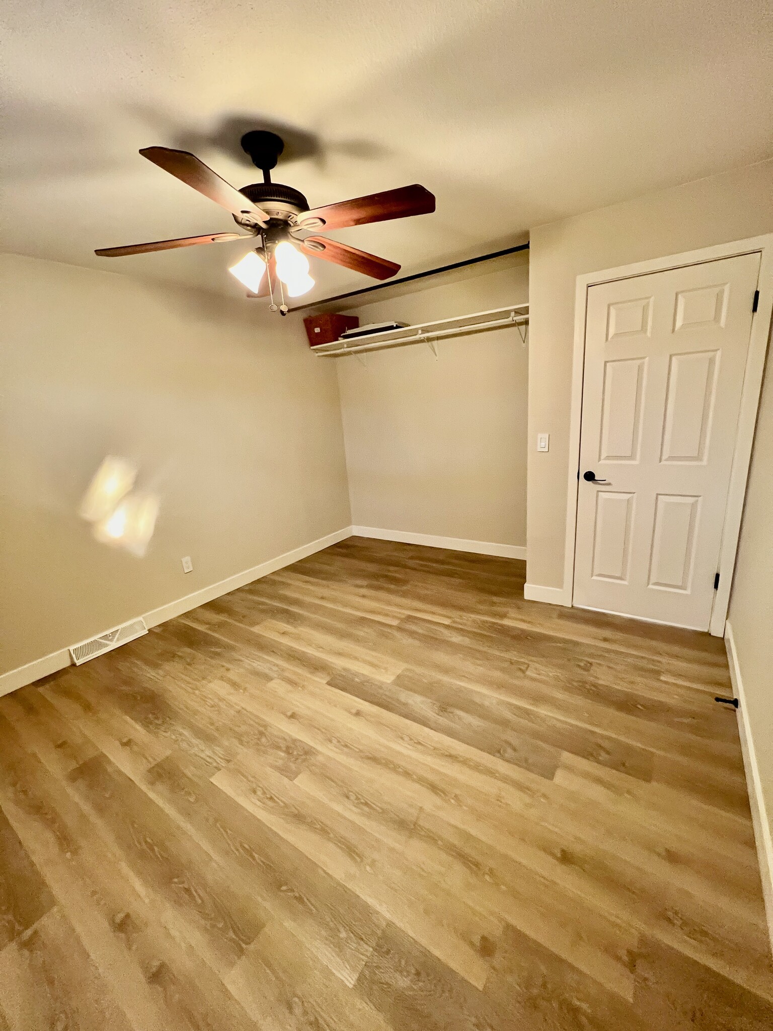 NE Bedroom - 1703 Quiver Ct