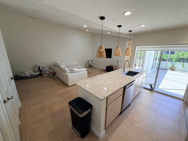 Building Photo - 3504 Lakemont Ct