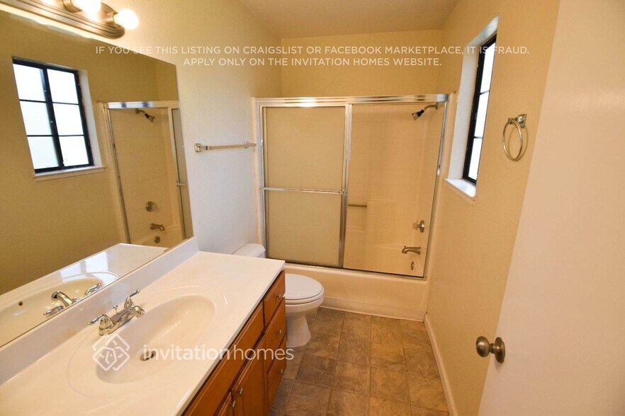 Building Photo - 1837 Babbe St