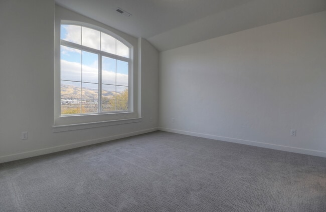 Building Photo - 3322 E Exacta Ln