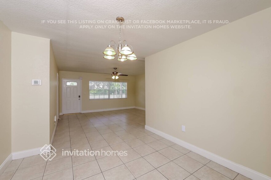 Building Photo - 7438 Taft St