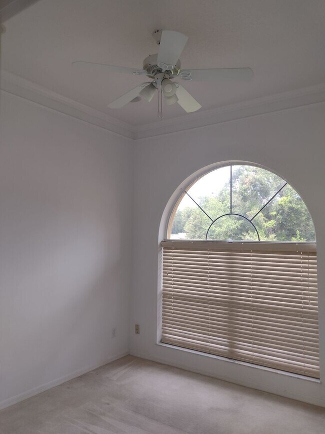 Building Photo - 8941 SW 191st Cir