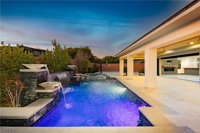 Building Photo - 94 Glade Hollow Dr