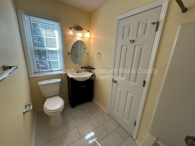 Building Photo - 7016 Epping Forest Dr