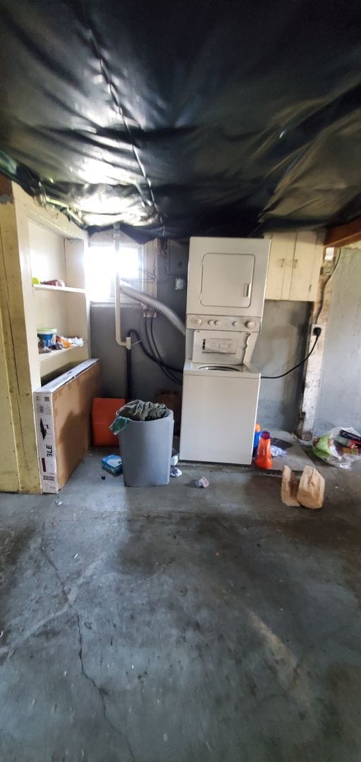 Building Photo - Pre-leasing September - 4bd/2bath