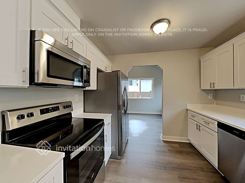 Building Photo - 1610 199th Street Ct E