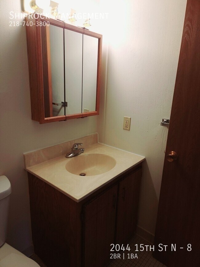 Building Photo - 2044 15th St N