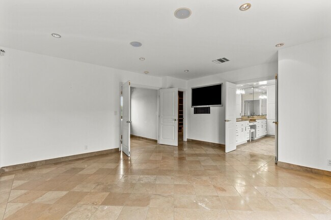 Building Photo - 12510 W Sunset Blvd