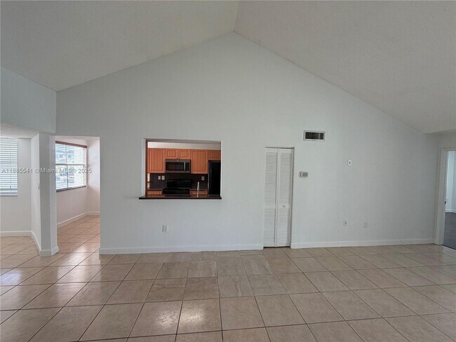Building Photo - 9747 NW 48th Terrace