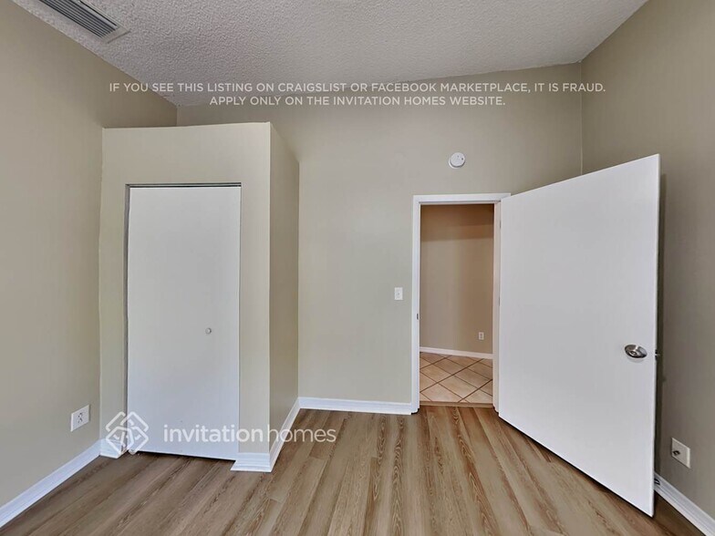 Building Photo - 9671 Fox Hearst Rd