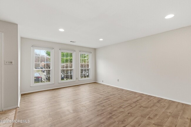 Building Photo - 280 Fairfield Pl